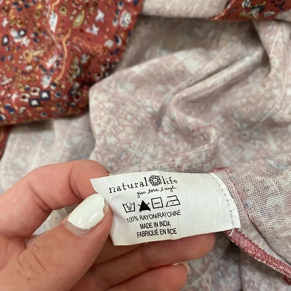 Natural Life button-down blouse - Picture 2 of 7